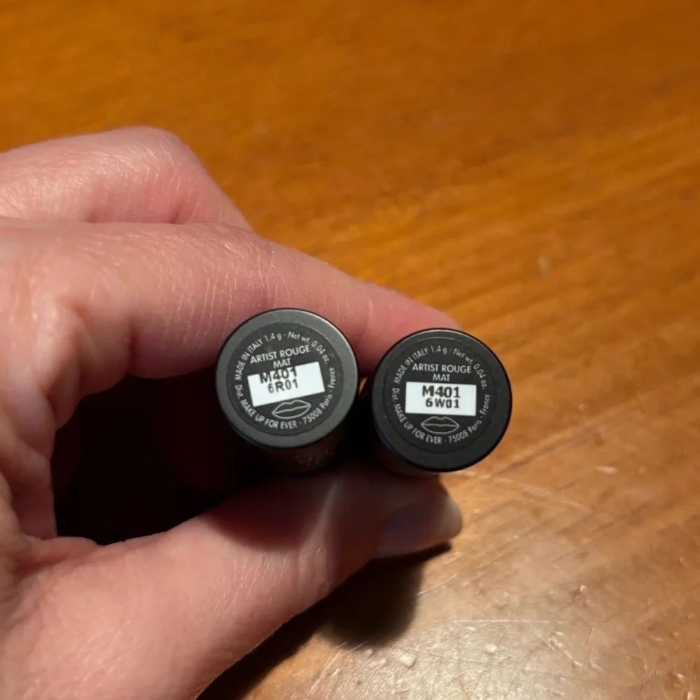 Makeup Forever Matte Lipsticks M401